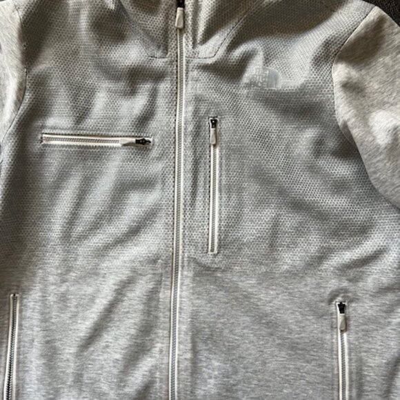 The North Face Jacket - Picture 2 of 5